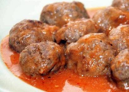 Homemade meatball recipe - delicious meat balls for soup What dishes can be prepared with meatballs
