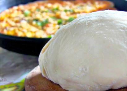 Madaling lutong bahay na pizza dough