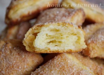 Puff pastry made from cottage cheese and butter