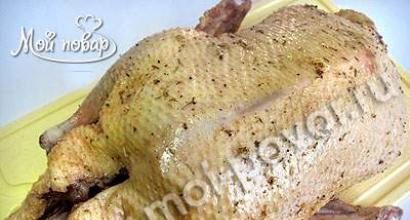 Утка фаршированная капустой Приготовление утки в духовке с квашеной капустой